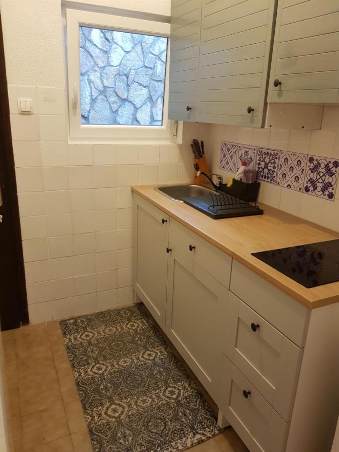 Apartmani Elena Malinska Εξωτερικό φωτογραφία