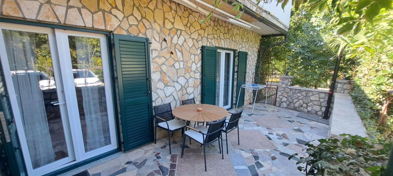 Apartmani Elena Malinska Εξωτερικό φωτογραφία