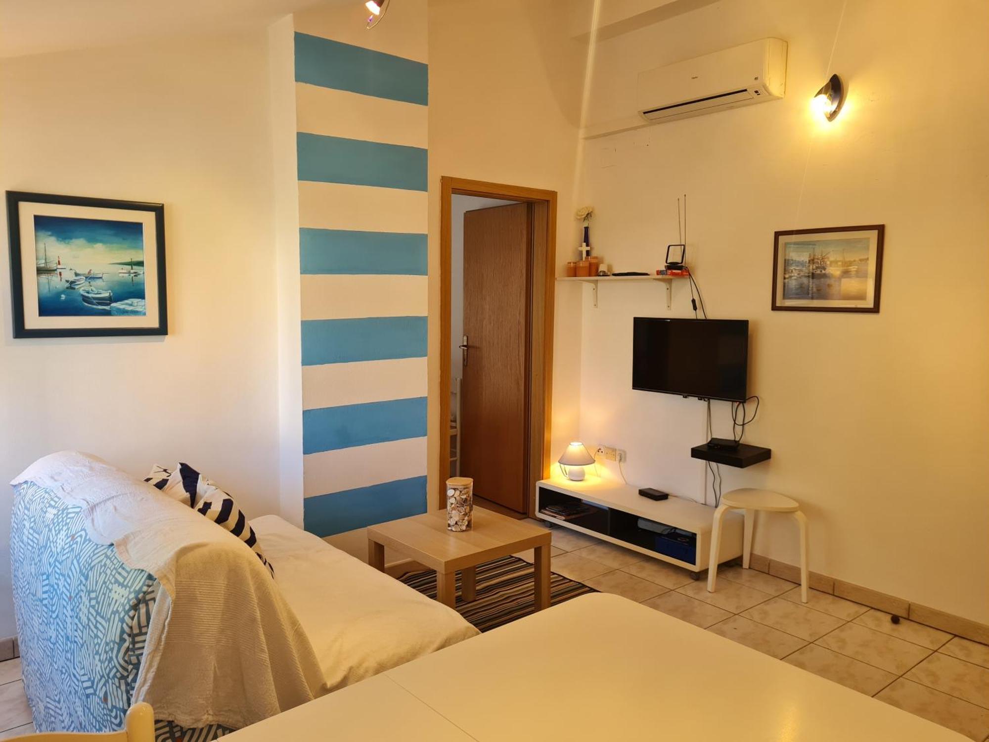 Apartmani Elena Malinska Δωμάτιο φωτογραφία