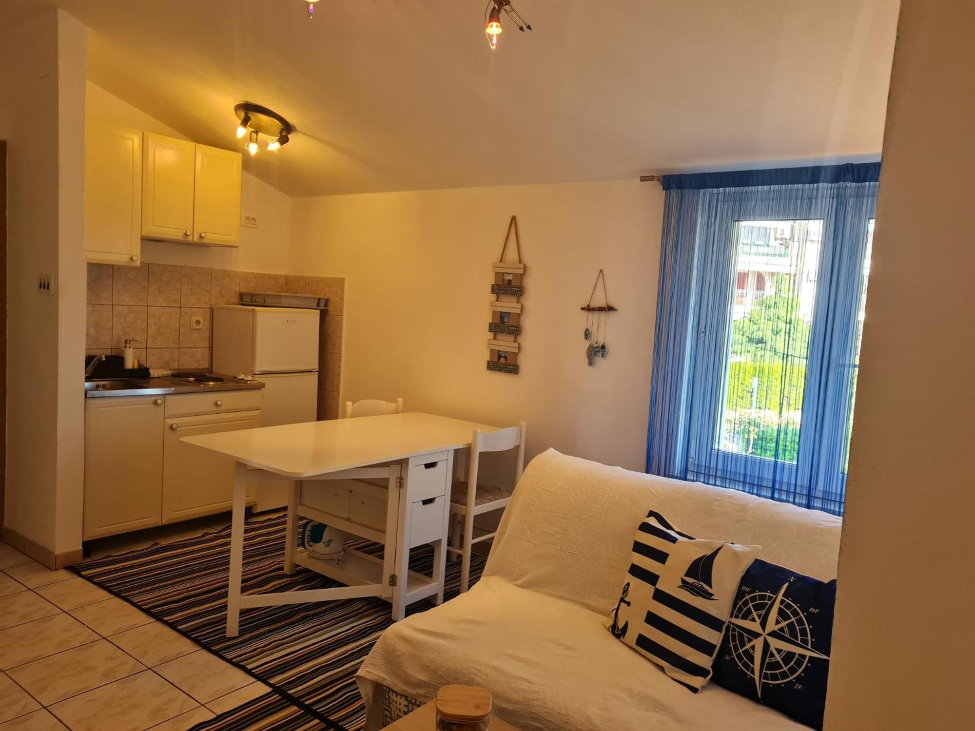 Apartmani Elena Malinska Δωμάτιο φωτογραφία